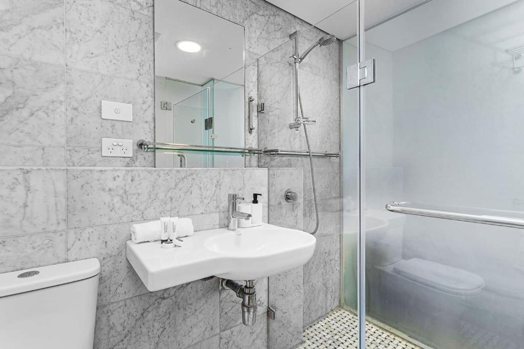 Nest on Newcastle - E1, Perth