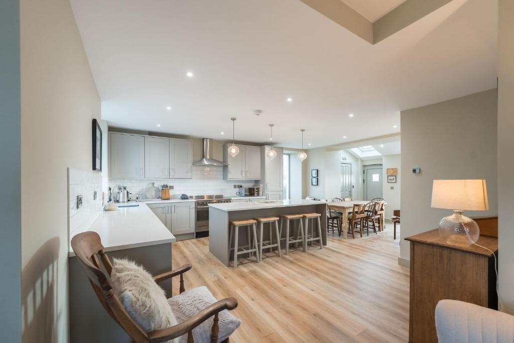 Mor Awel By Birch Stays New Home, Llanrhyddlad