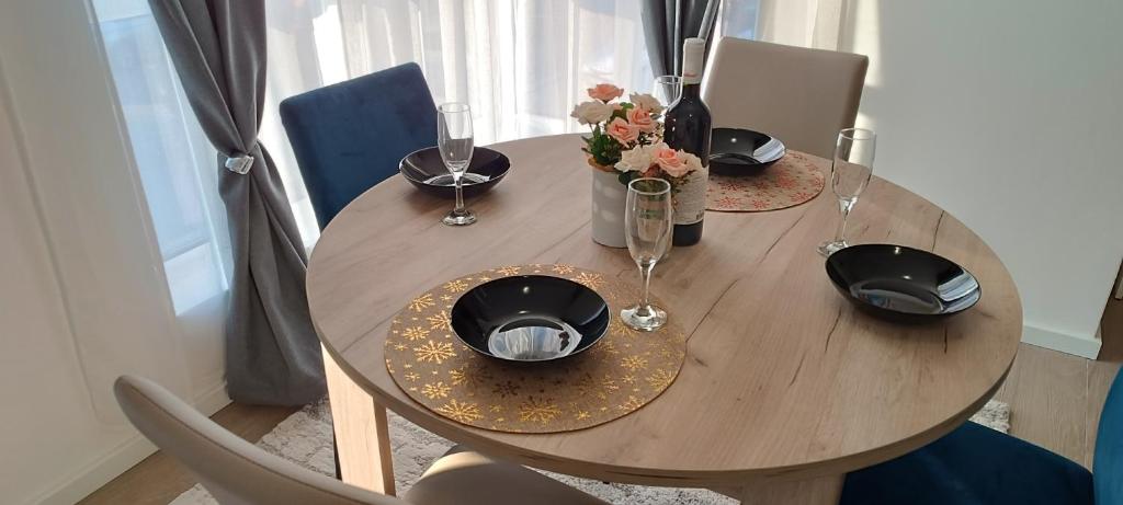 Golden Roses Apartment - 2