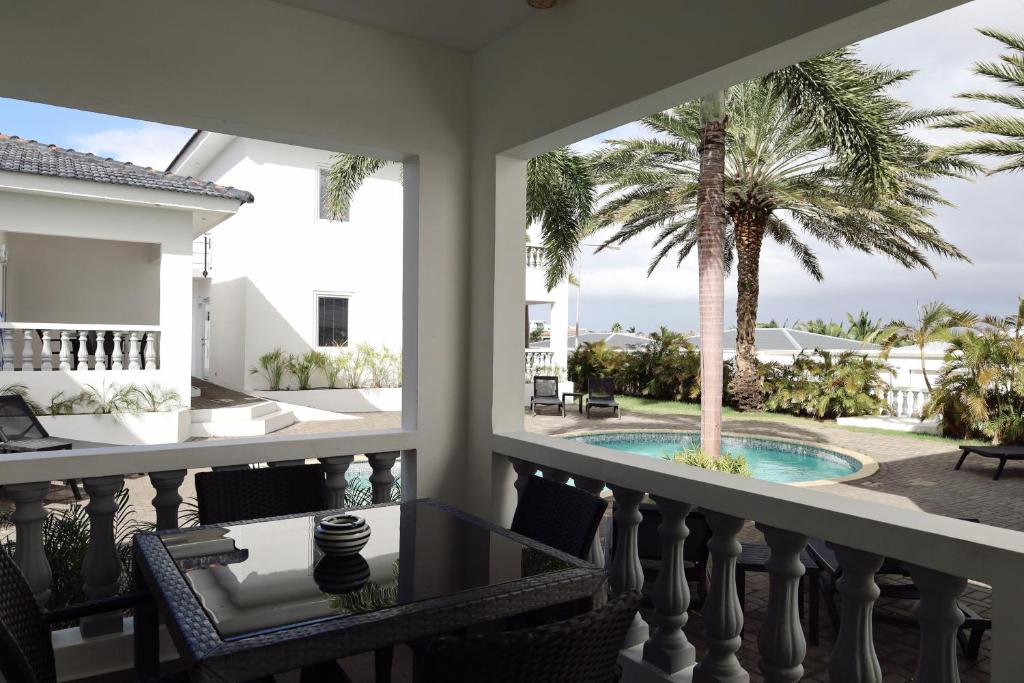 Palm Crest Curacao 151B, Willemstad