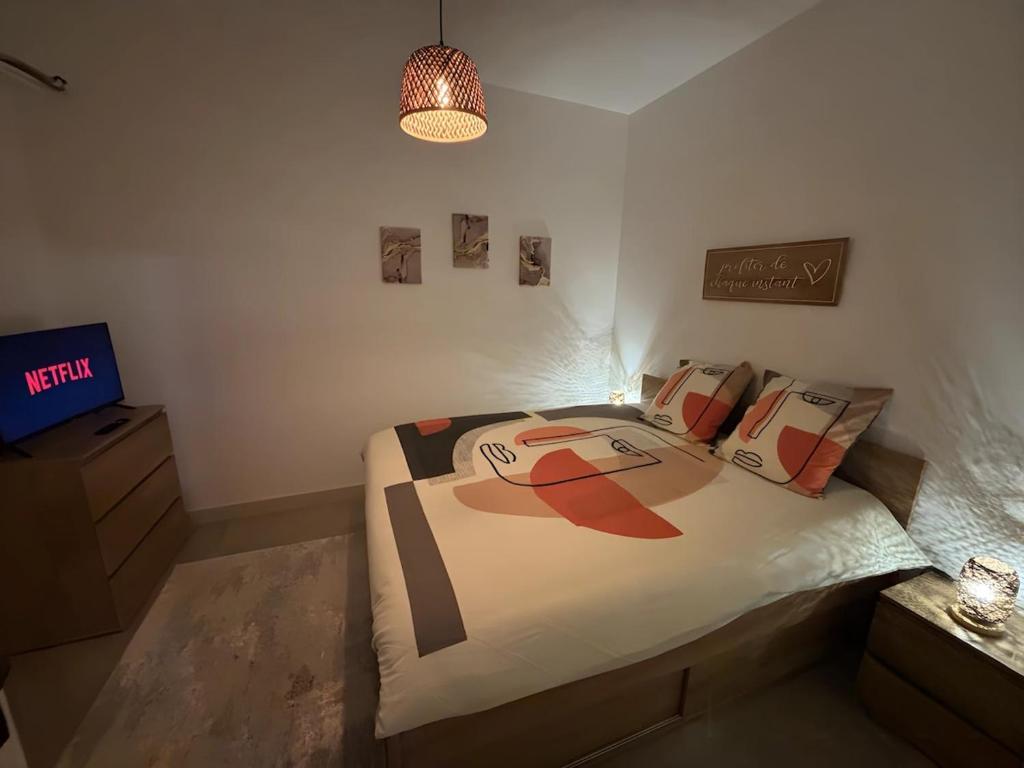 Cosy Apartment in Cannes, AC, WiFi, 15min Palais - 5