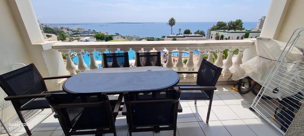 Sisley 1061 - F2 Terrasse avec vue mer - 2