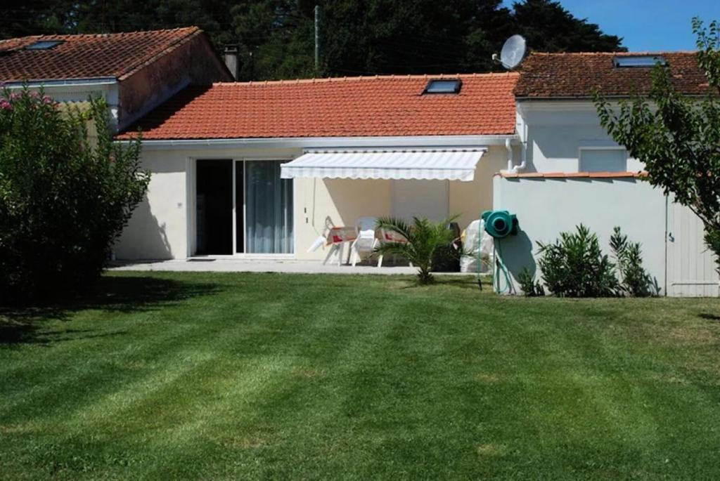Résidence 071-soulac Sur Mer - 071 - Agréable maison avec son grand jardin MAE-1901 - 2
