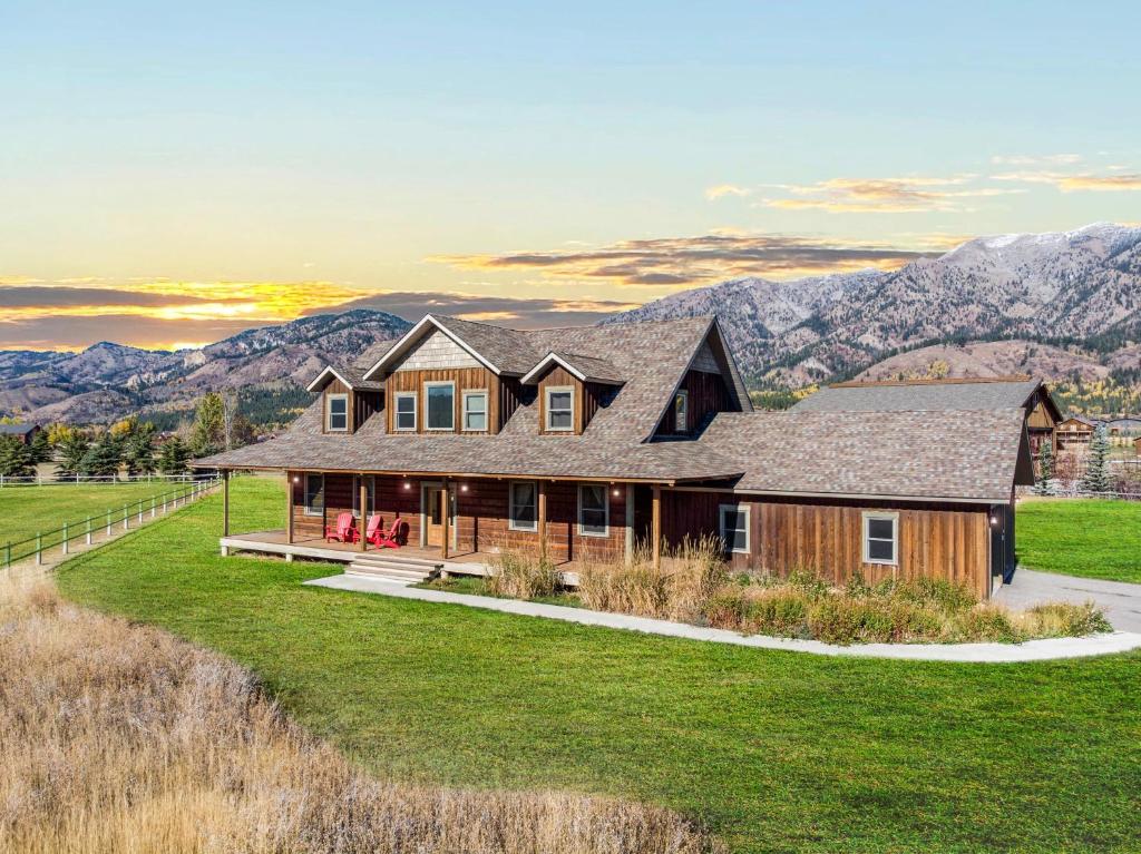 Alpine Airspace, Alpine