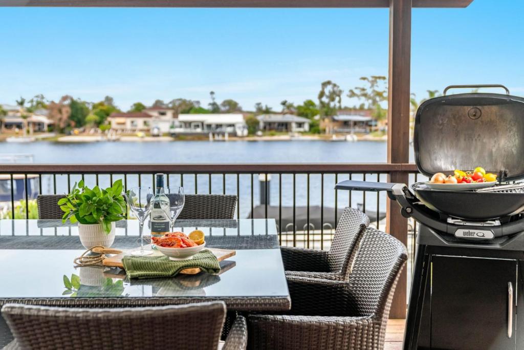 Acacia Shores - Waterfront, Yamba