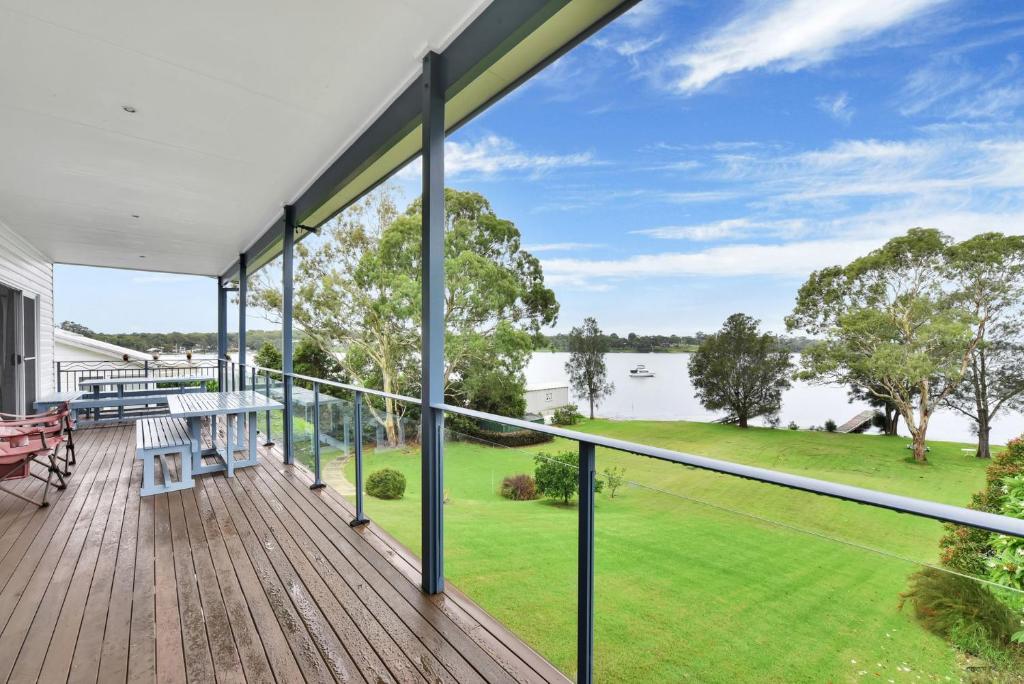 Lakeview at Morisset Park, Morisset East