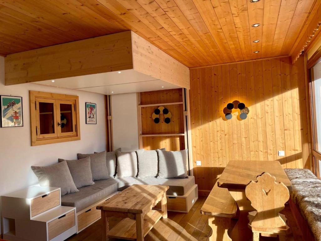 Courchevel 1650 - Appart 6 pers au pied des pistes, balcon sud - FR-1-563-161 - 1