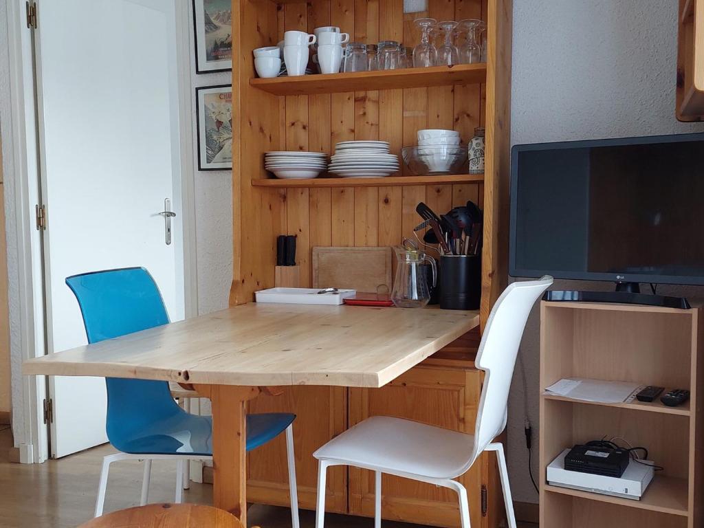 Appartement cosy avec balcon et parking à Chamonix, proche centre-ville - FR-1-517-70 - 3