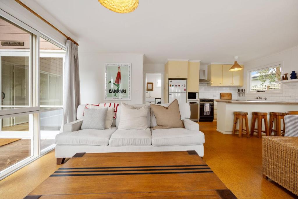 Treehouse, Inverloch