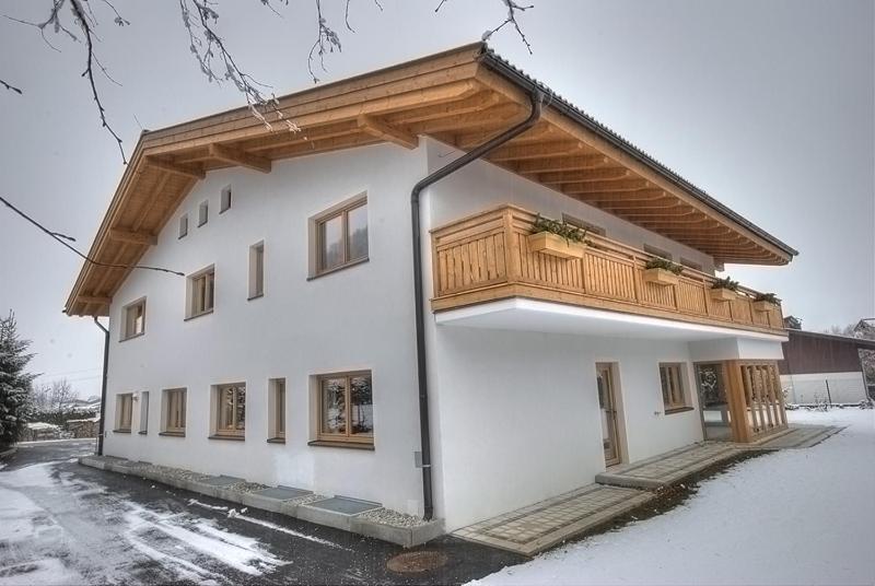 Chalet Apartment Ski and Golf by Kaprun Rentals - 4