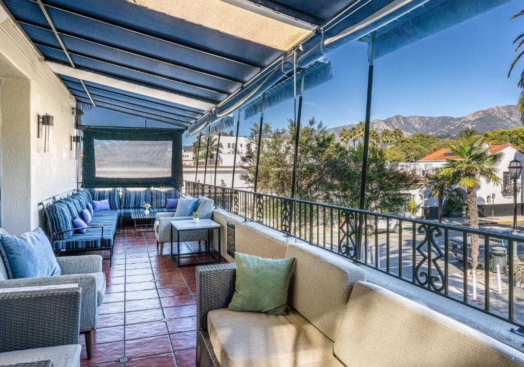 ホテル バージニア サンタバーバラ タペストリー コレクション バイ ヒルトン (Hotel Virginia Santa Barbara, Tapestry Collection by Hilton) 館内設備
