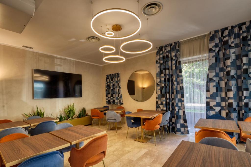 Közös társalgó / TV