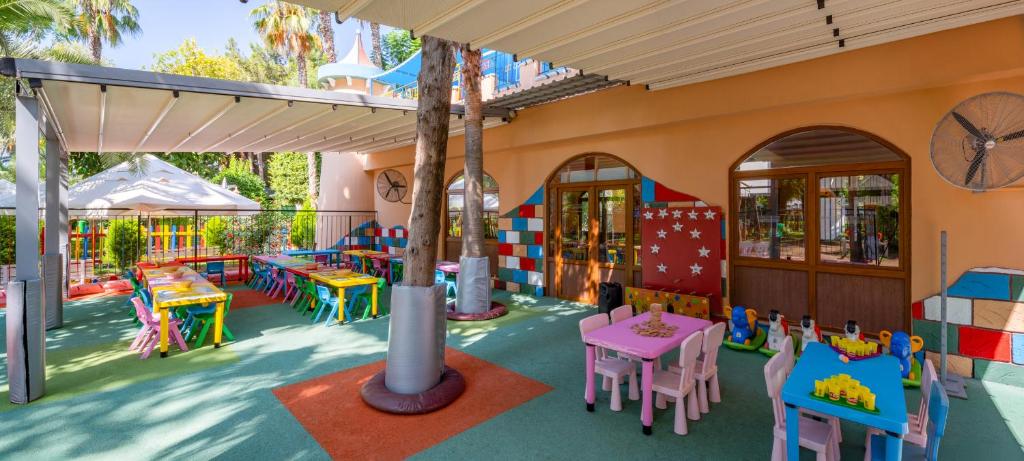 Botanik Hotel — Dla dzieci in Okurcalar