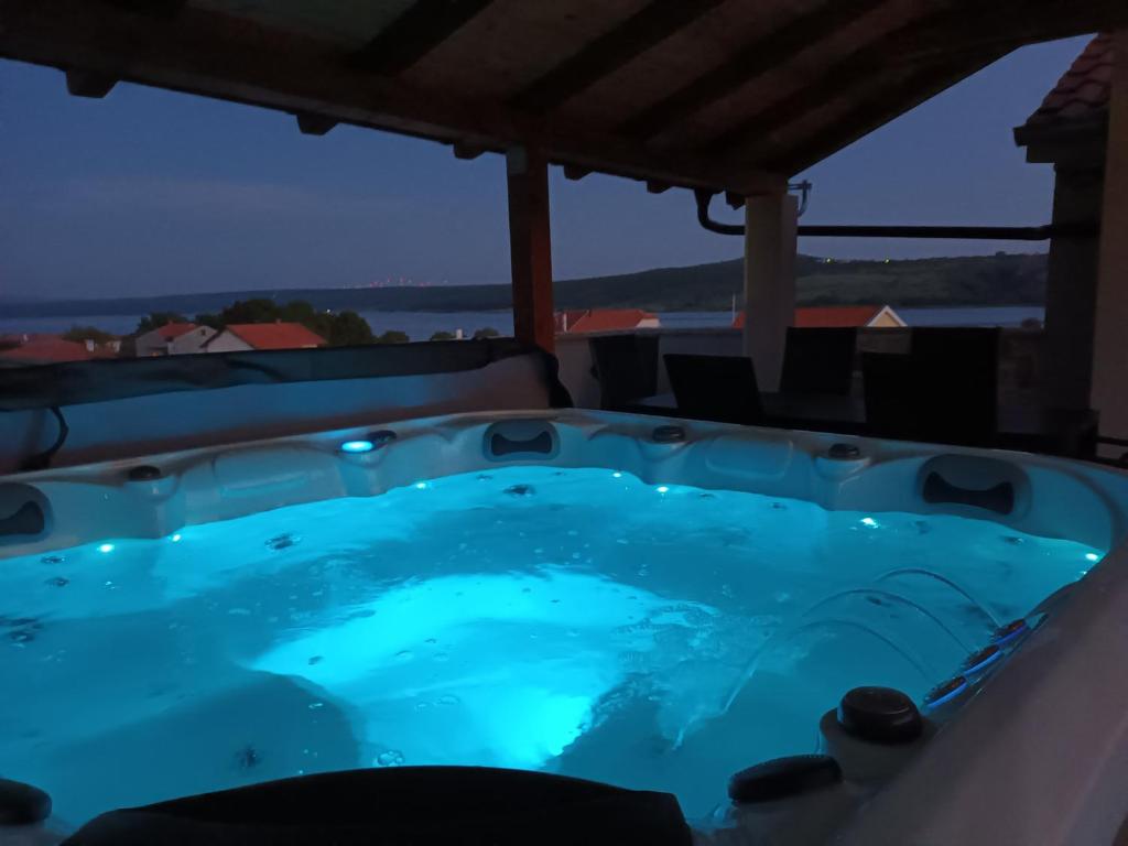 Jacuzzi Haus, Posedarje