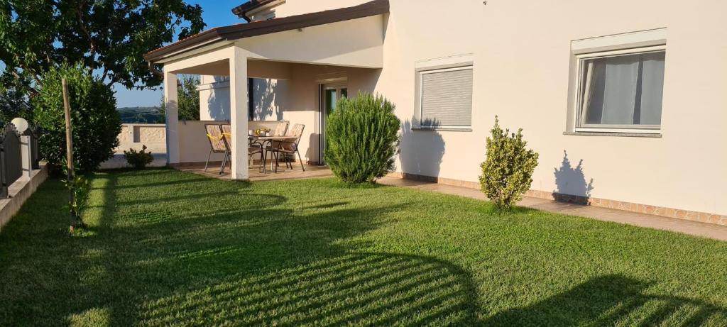 Apartment Ivan, Vižinada