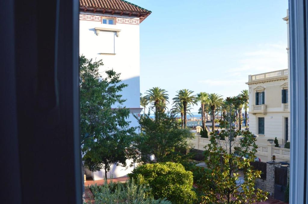Apartamentos en primera línea de mar - 1