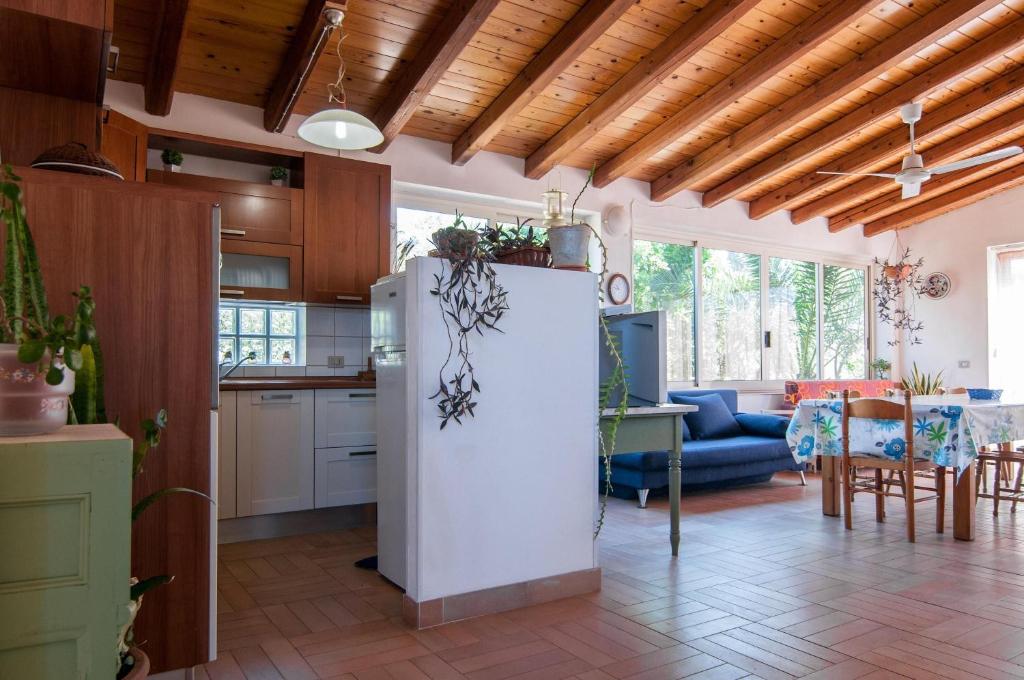 Villetta Sampieri, Sampieri