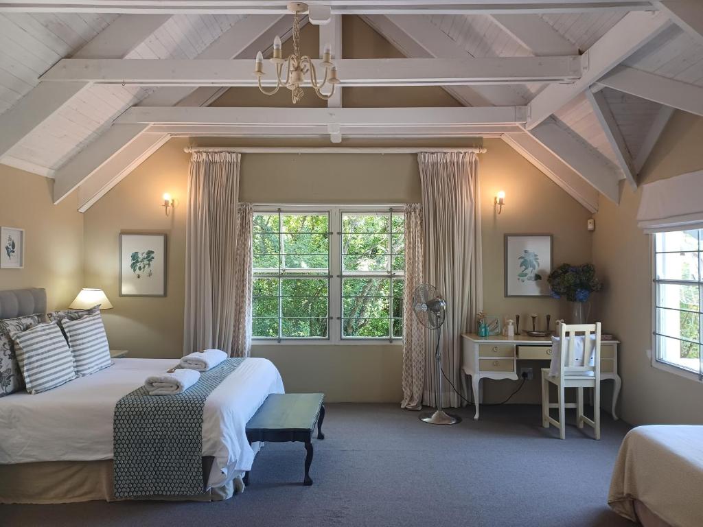 Little Fields Country House and Cottages