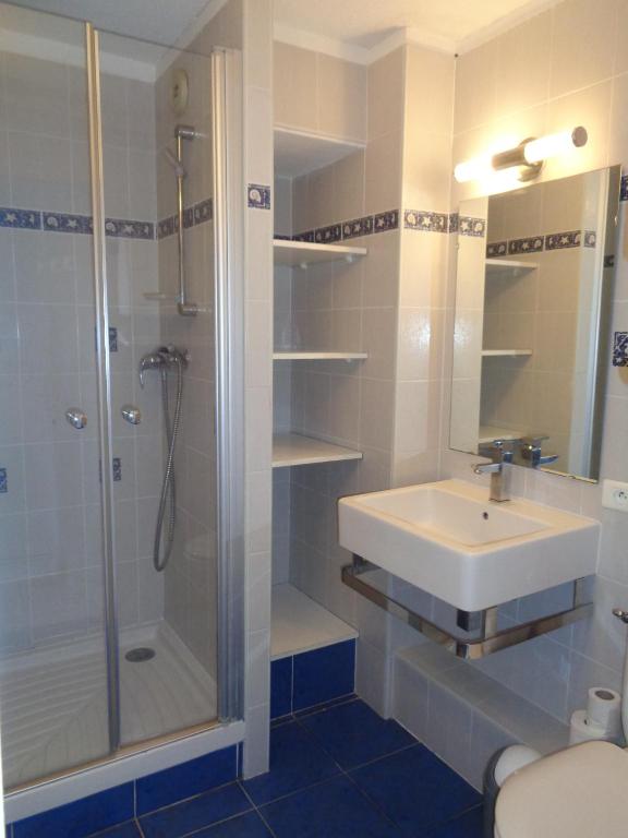 Appartement 1 chambre, parking et piscine - 2