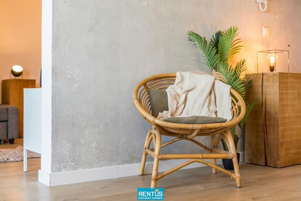 Sandy View - spacious studio flat near the beach, Nieuwpoort