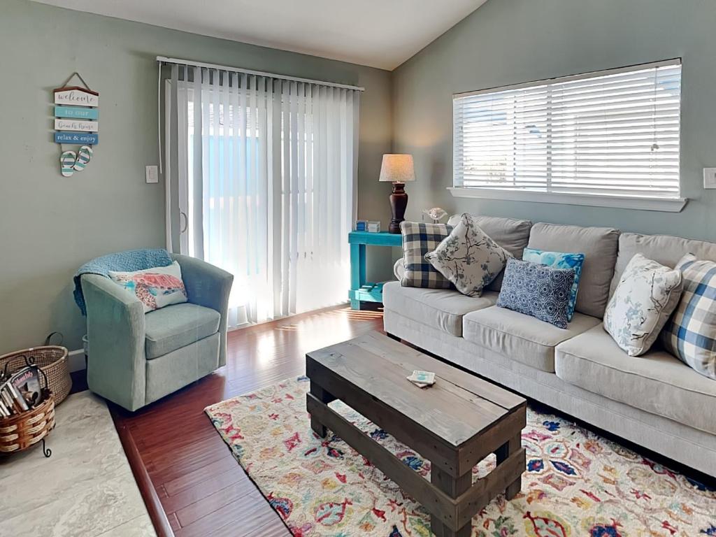 Palms at Cove View 212 - Blissful Thinking, Galveston