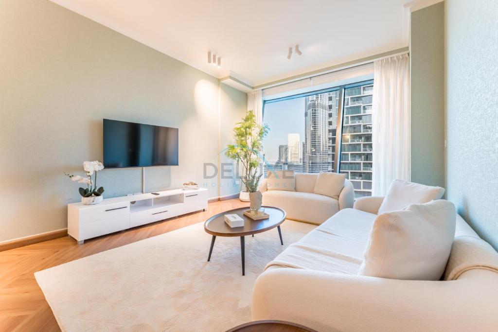 Burj Khalifa and City Views 2BR with Balcony, Burj Vista Tower 2, Downtown Dubai by Deluxe Holiday Homes, Dubaï
