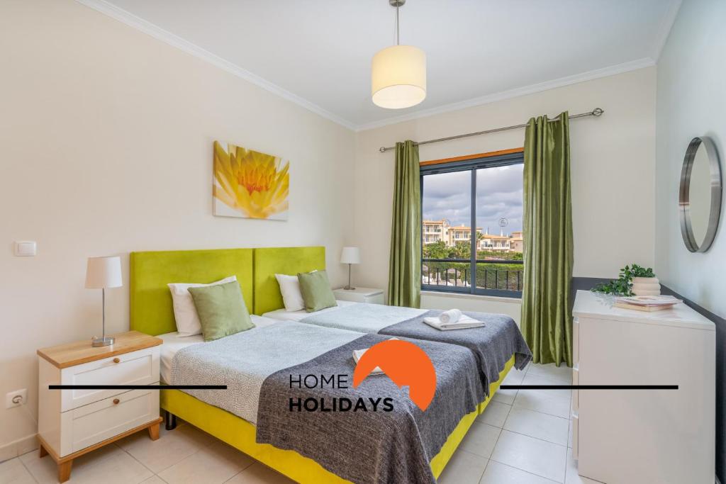 #284 Vista das Ondas by Home Holidays, Albufeira