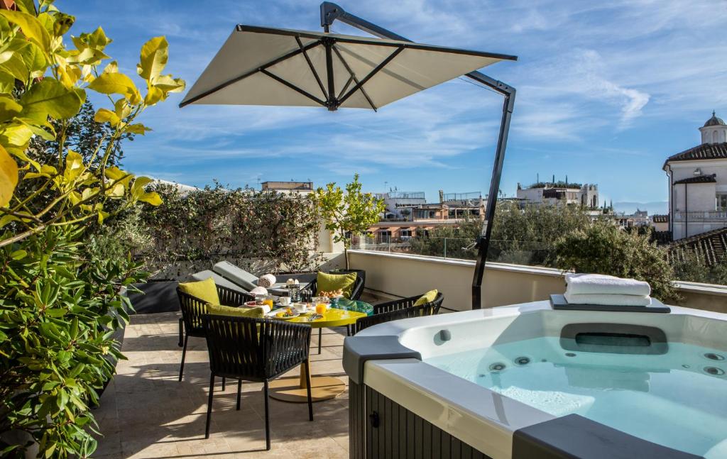 Balcony/terrace, Sofitel Rome Villa Borghese Hotel in Rome