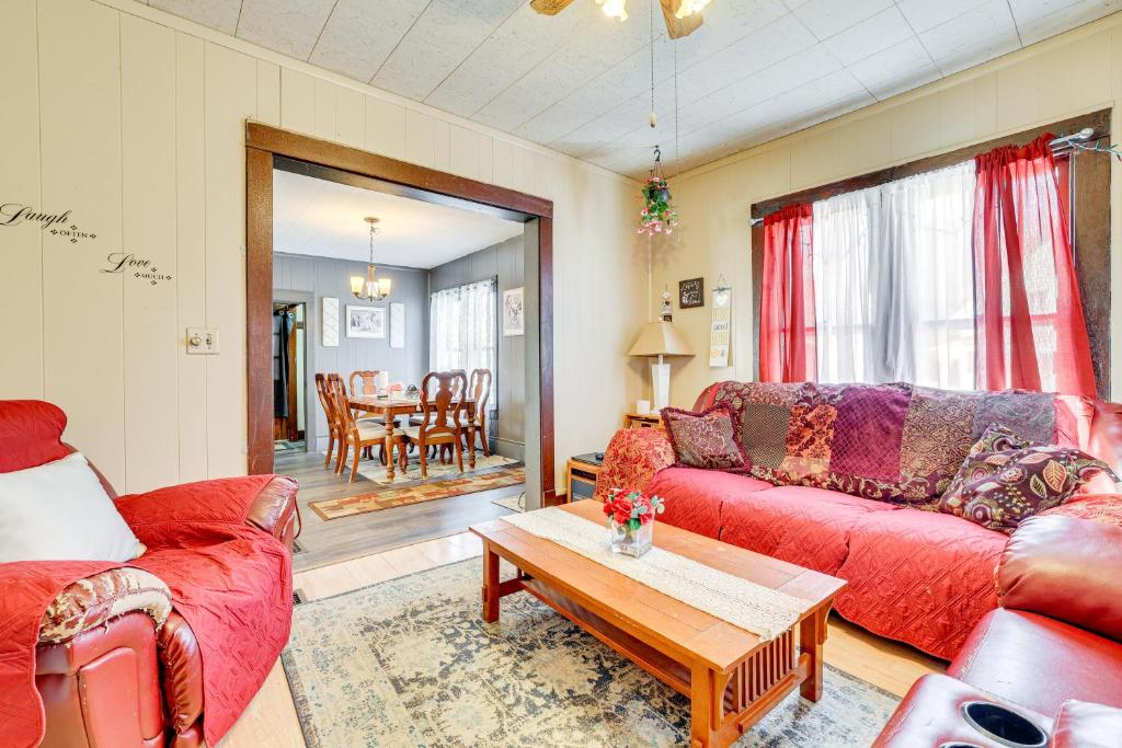 Steps to Root River Home with Large Yard!, Preston