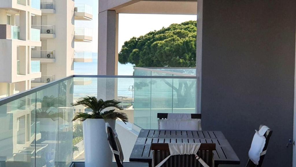 Nember Sea Houses 31 family apartment - 1