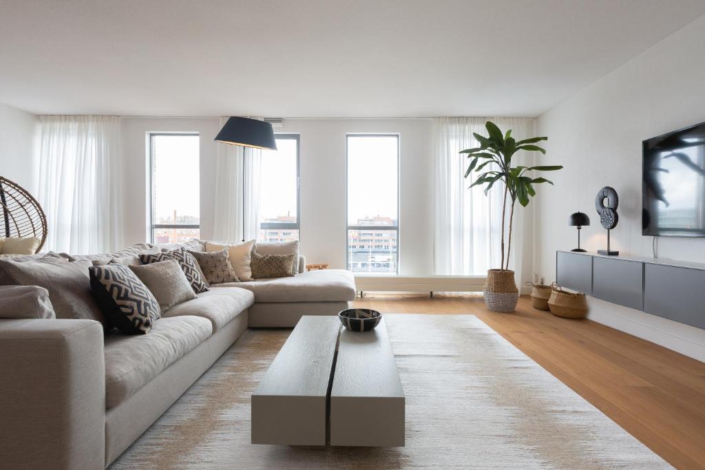 BizStay Harbour III Scheveningen Apartments 전경