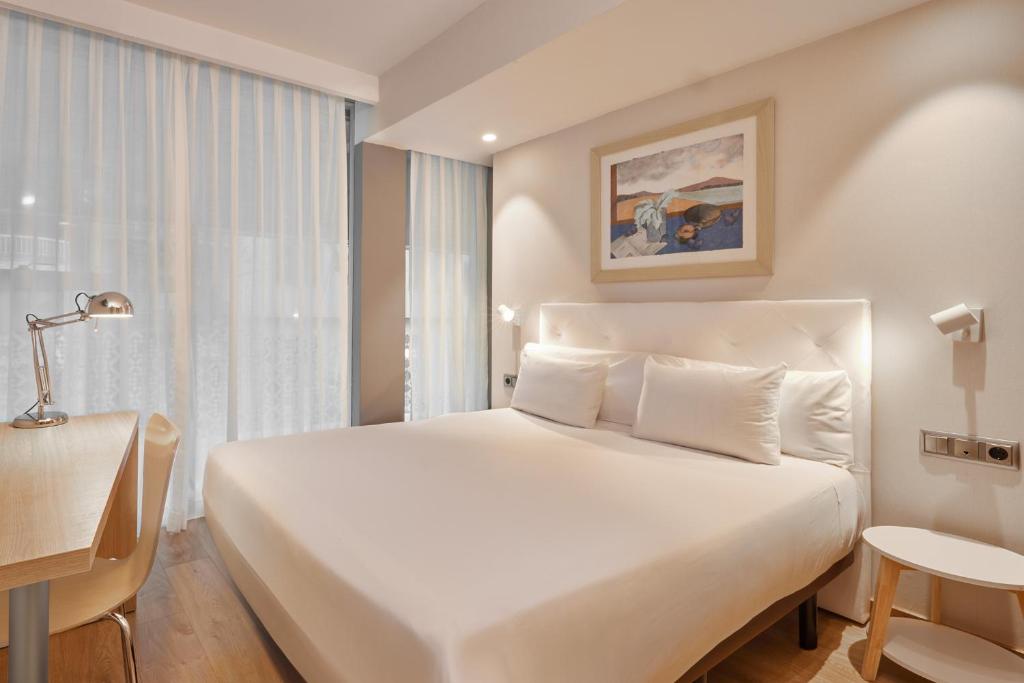 Barcelona Century Hotel - 5