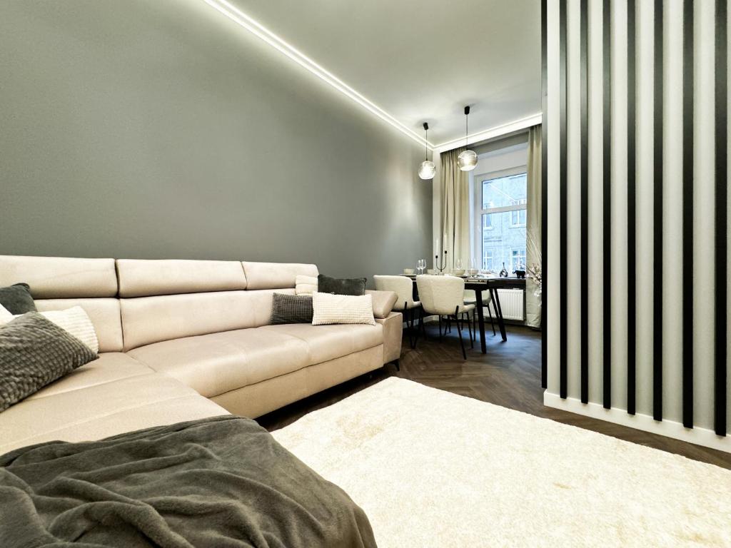 Central, Modern & CHIC Wroclaw Gem, Near Park! 10min to Old Town, Trumski, Vratislav