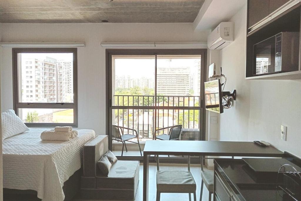 Studio em Moema próximo do aeroporto e do metrô, Sao Paulo