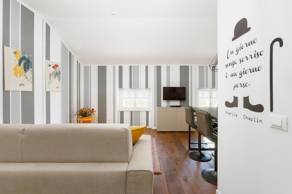 Central Trieste - Elegant City Stay - 4