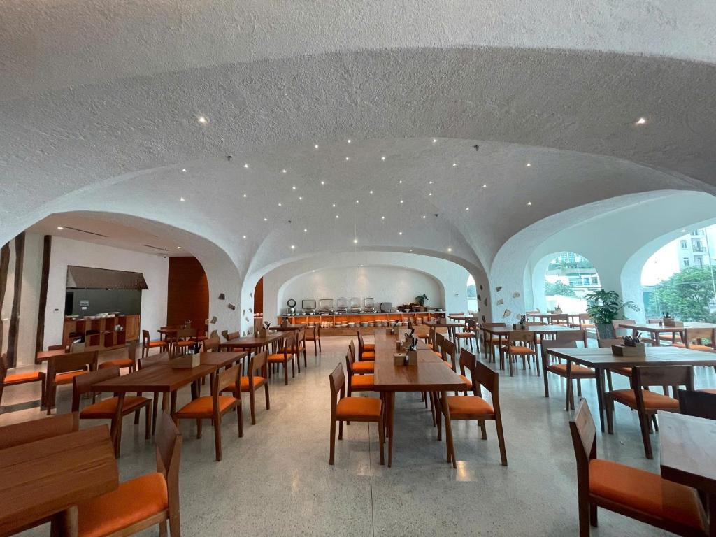 그린 월드 호텔 나트랑 호텔 이미지 1