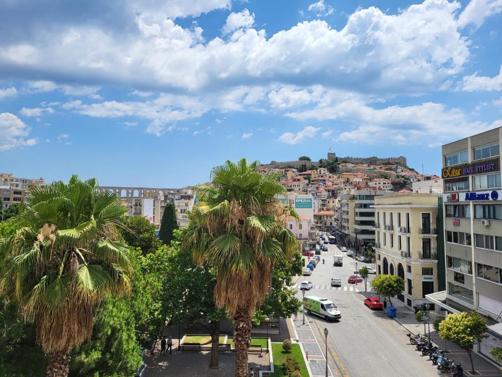 SkyView superior Studios 3, Kavala