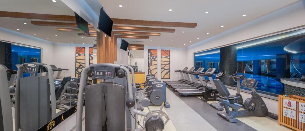 スポーツ/アクティビティ