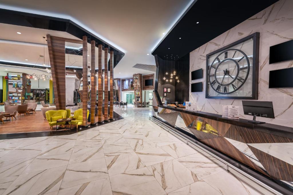 Botanik Platinum - All Inclusive フロント・ロビー