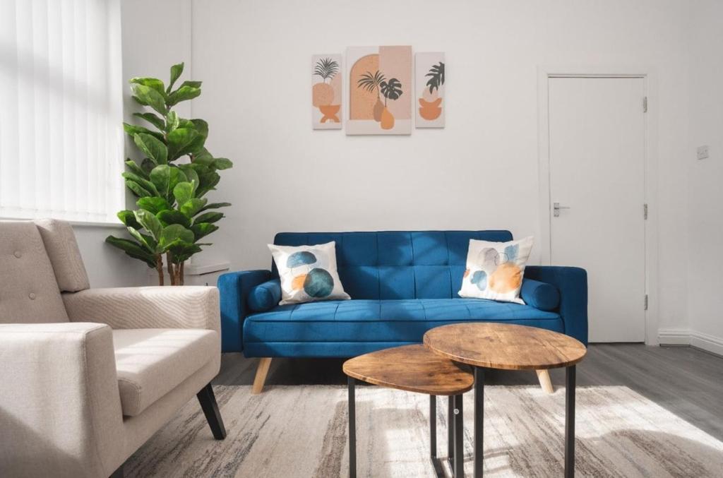 Modern 4 Bed Anfield House, Liverpool