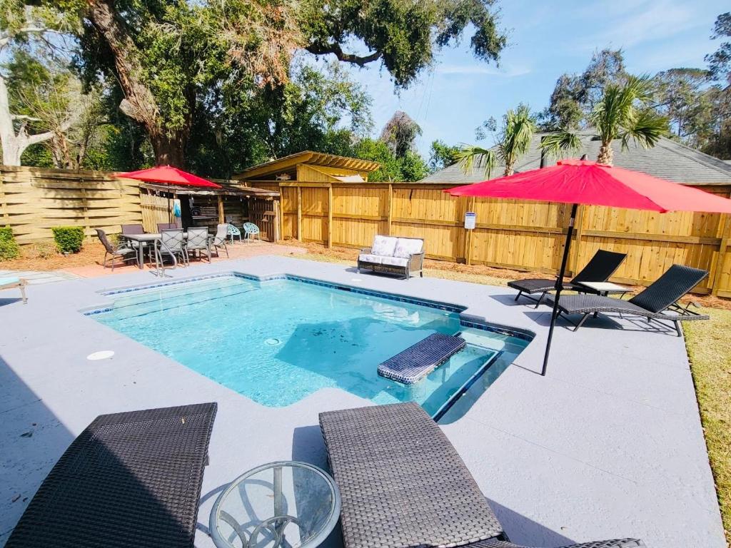 Splish Splash Cottage - 112 Toluca Lane, Saint Simons
