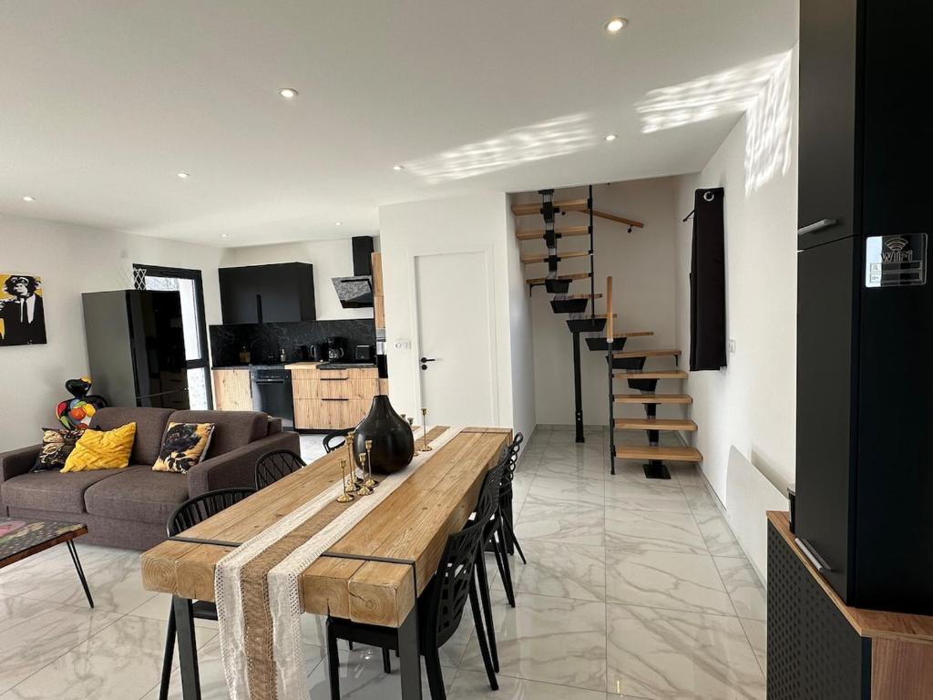 Le Refuge du Léman, Duplex neuf de 80m 2, à 10 minutes de Geneve pour 1 à 6 personnes - 3