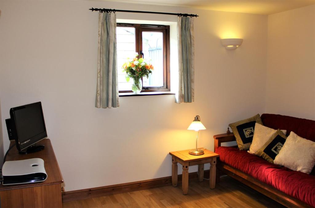 Herdsman's Hideaway, Leominster