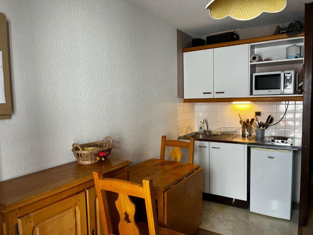 Apartemet montagne La pagne Motalbert au pied des pistes location semane de samadi a samedi - 4