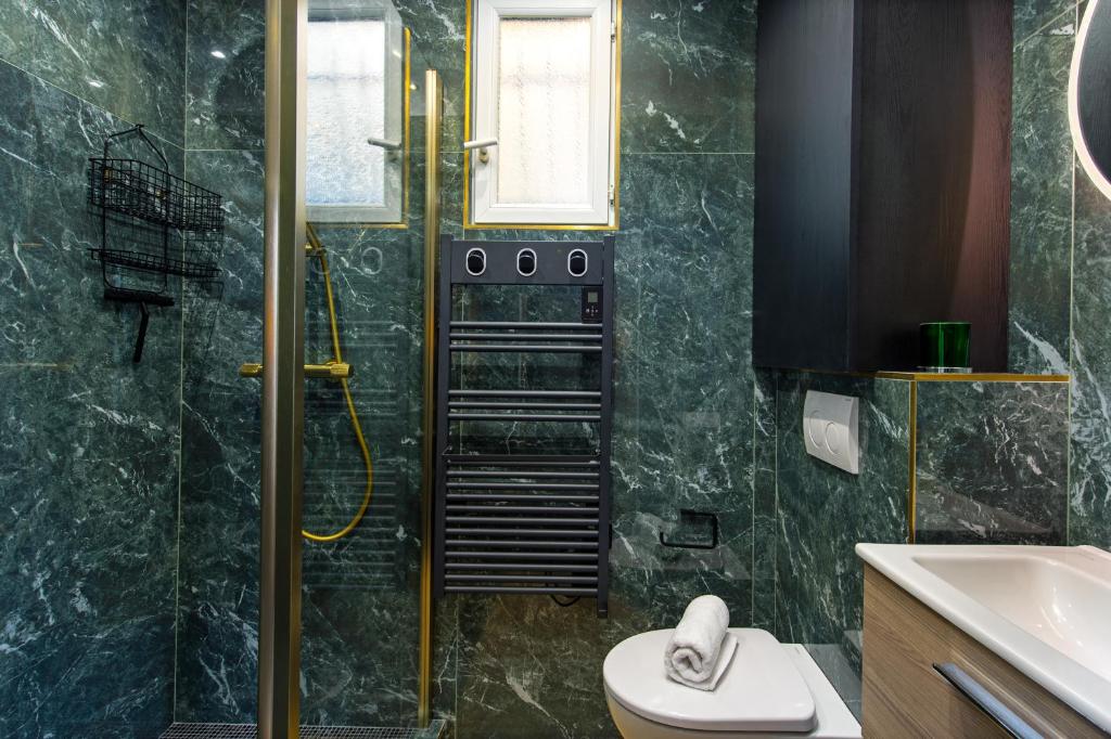 ACACIAS - Agréable maison mitoyenne - Jacuzzi - Parking privé - 5