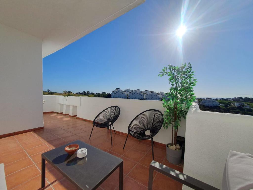 Duplex Estepona Frontline Valle Romano Golf 3bed - 1