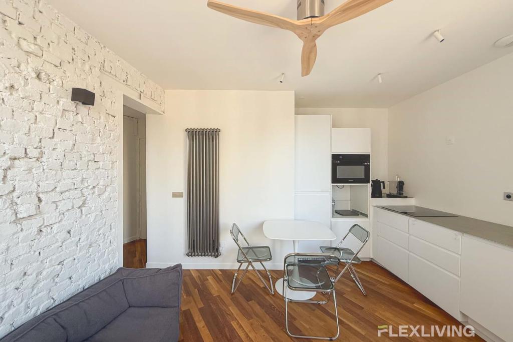 Superb spacious apartment located at Mont Cenis - 3