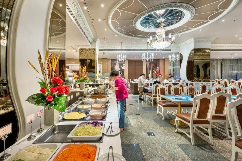 طعام و مشروبات