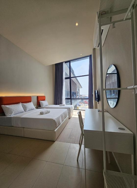 Swettenham Room at Weld Quay Georgetown, George Town