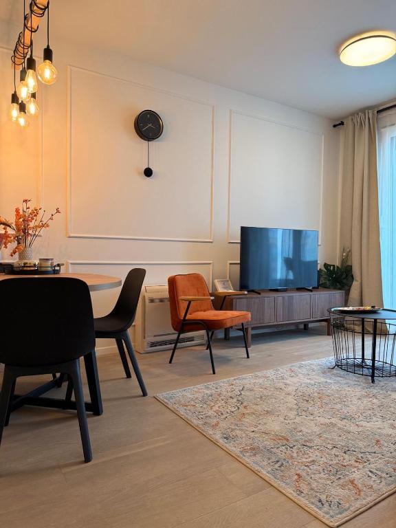 Apt Ljupka - Zadar - with private free parking, Zadar